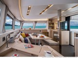Lagoon 46 saloon